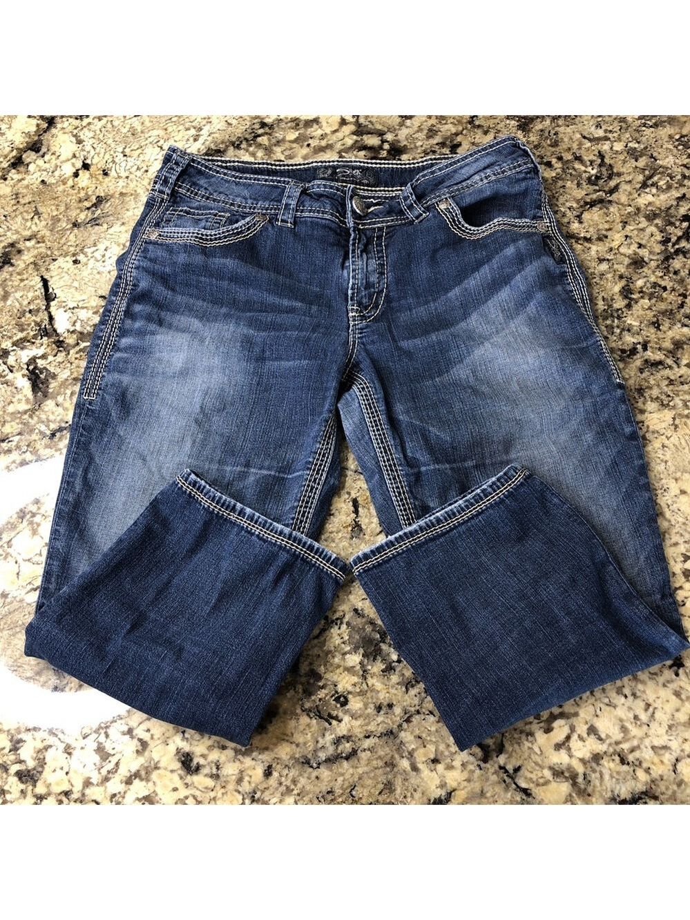 Size 31 Silver Jeans Womens Denim Suki Surplus Capri Stylish Distressed KH